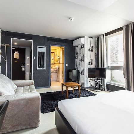 פריז Hotel Le Pera מראה חיצוני תמונה