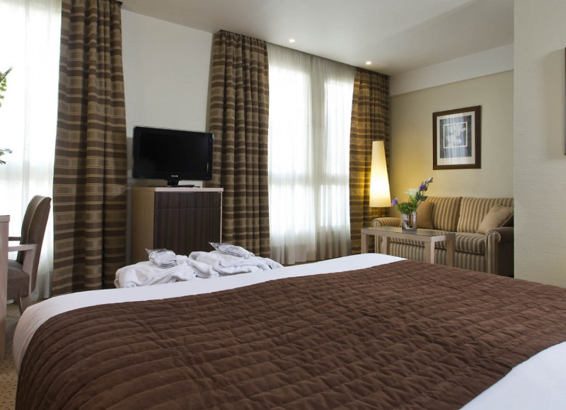 פריז Hotel Le Pera מראה חיצוני תמונה
