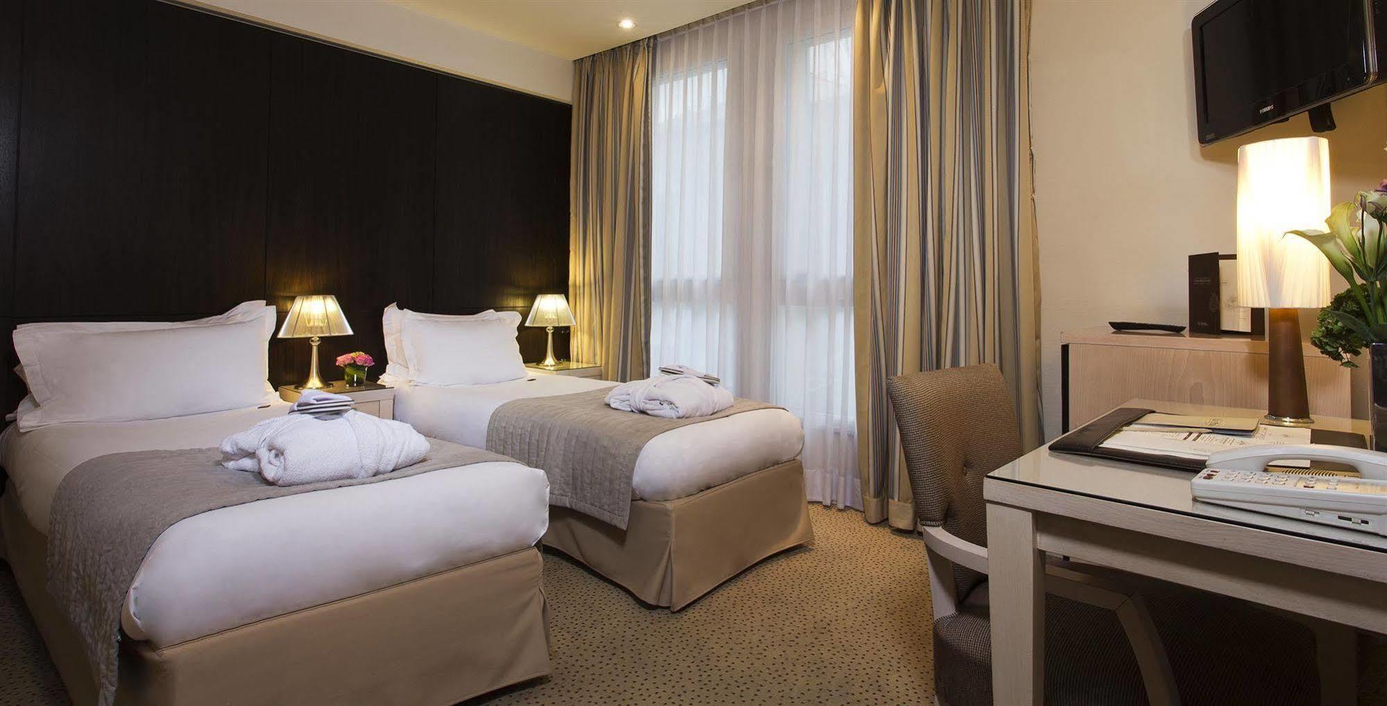 פריז Hotel Le Pera חדר תמונה