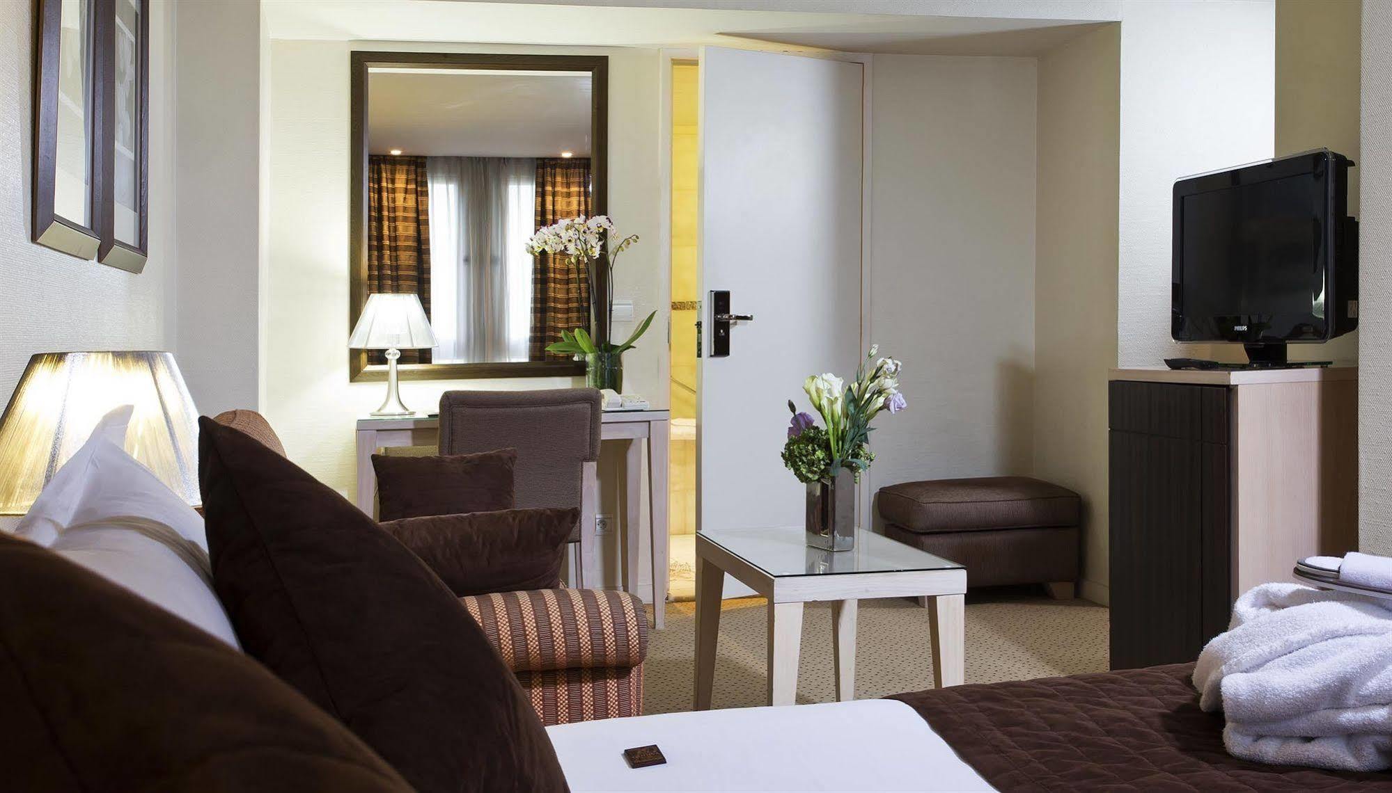 פריז Hotel Le Pera חדר תמונה