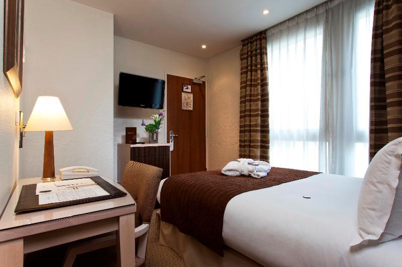 פריז Hotel Le Pera מראה חיצוני תמונה